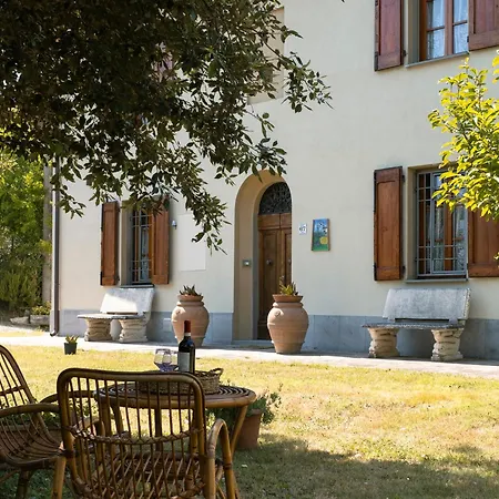 Feriehus Casale Gli Olivi Di Dino